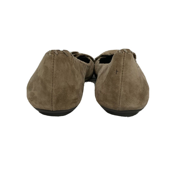 Vaneli Shoes Womens Sz 7N Beige Tan Suede Leather Ruched Ballet Flats - Picture 4 of 7